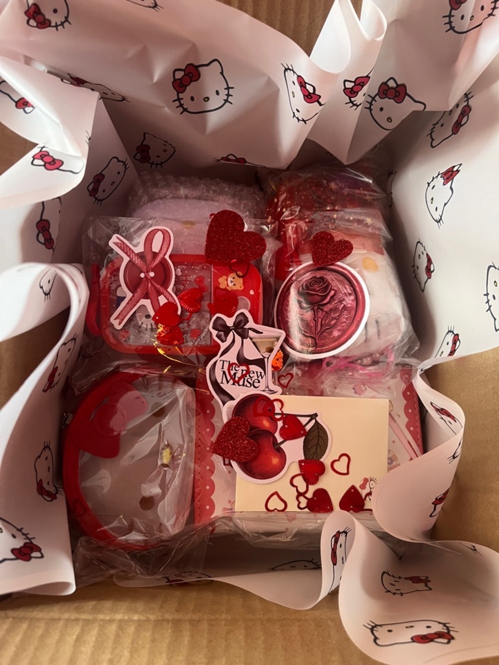 How I wrap up your items 💖 - Picture 16 of 16